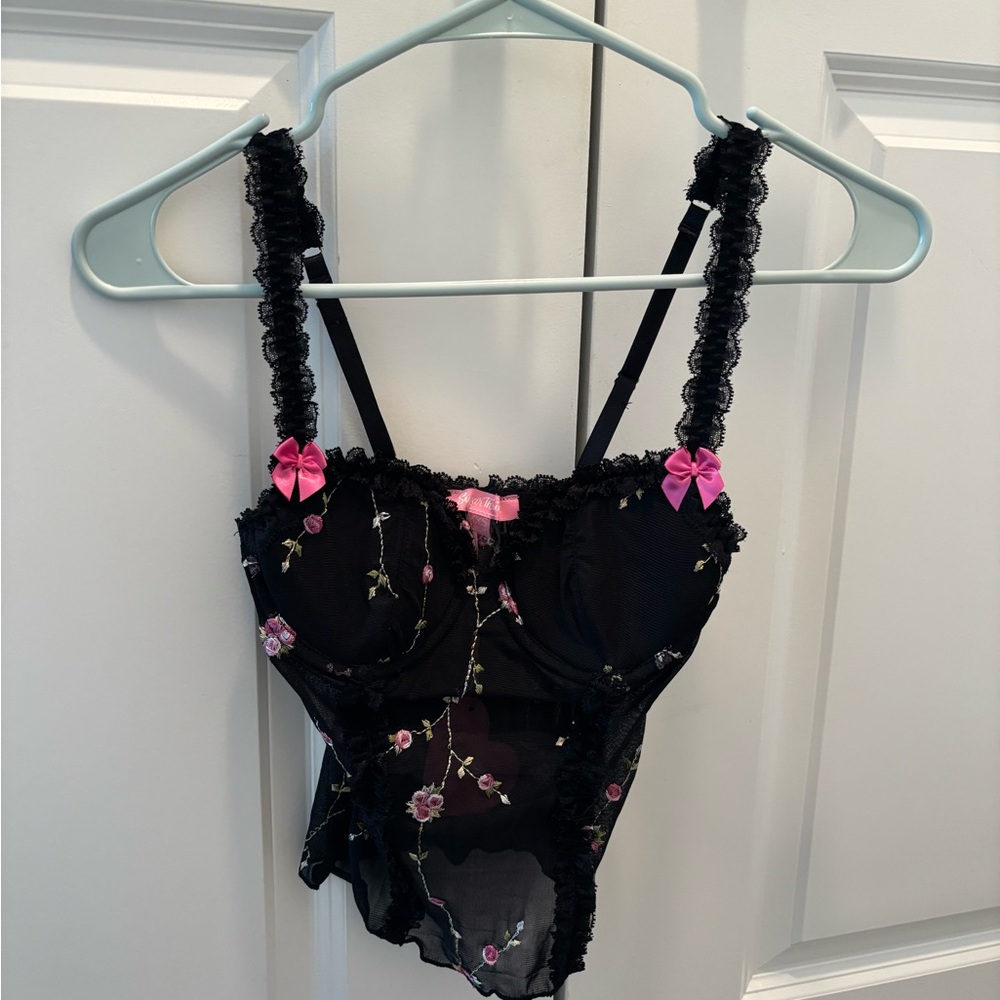 Sugar Thrillz Black Lace Tank with Pink Floral Accents and underwire NWT XXS